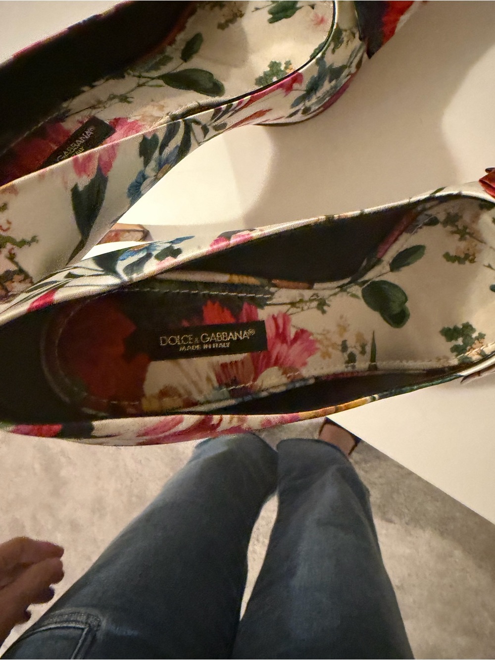 Dolce & Gabbana White Floral Peep-Toe Bow Heels - Picture 10 of 10